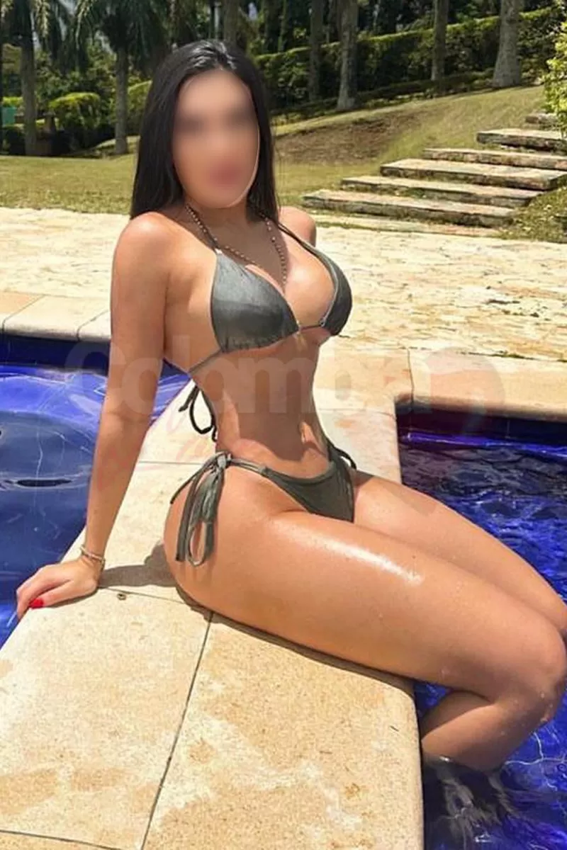 Vip, Abril Prepago acompañante en Bogotá